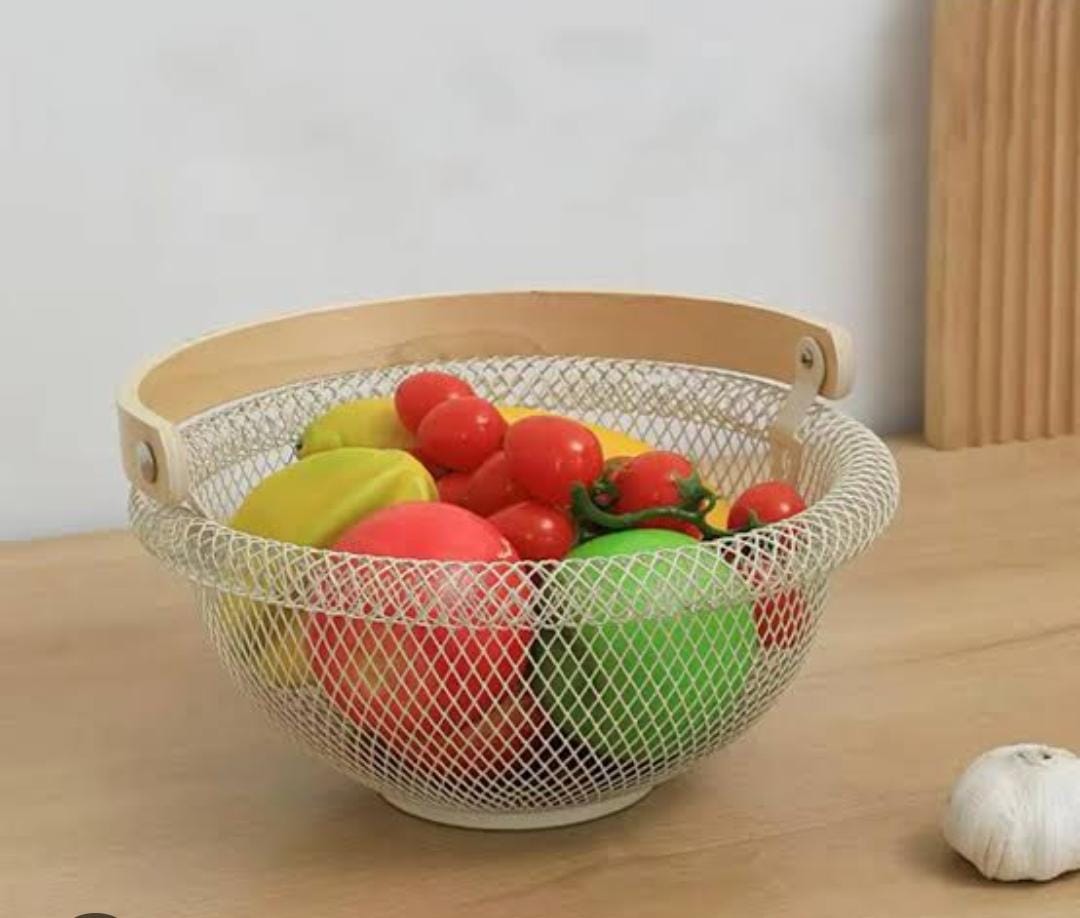 rounded mesh fruit basket with bamboo handle
